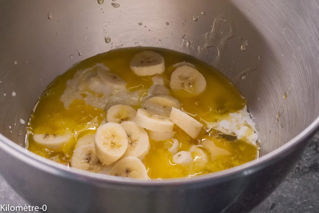 Gâteau du matin aux bananes et la farine de petit épeautre et de pois chiches - Étape 1