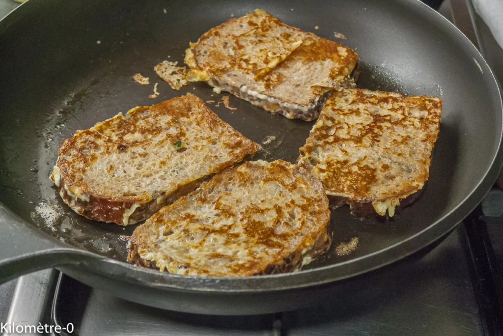 Pain perdu à l&rsquo;avocat et oeuf poché - Étape 3