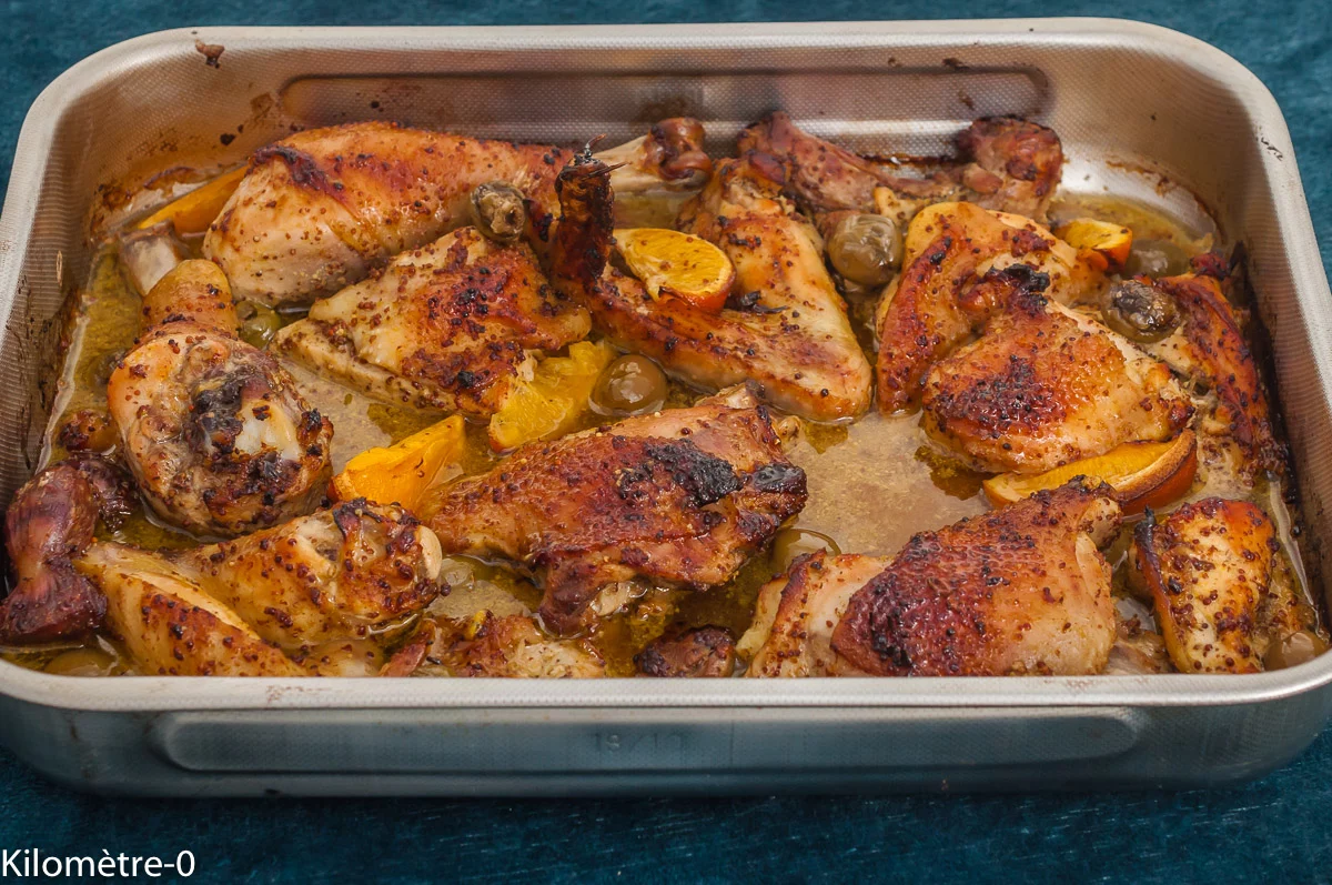 Photo de recette de poulet rôti, poulet, volaille, cannelle, orange, olives, épices, facile, four, Kilomètre-0, blog de cuisine réalisée à partir de produits de saison et issus de circuits courts