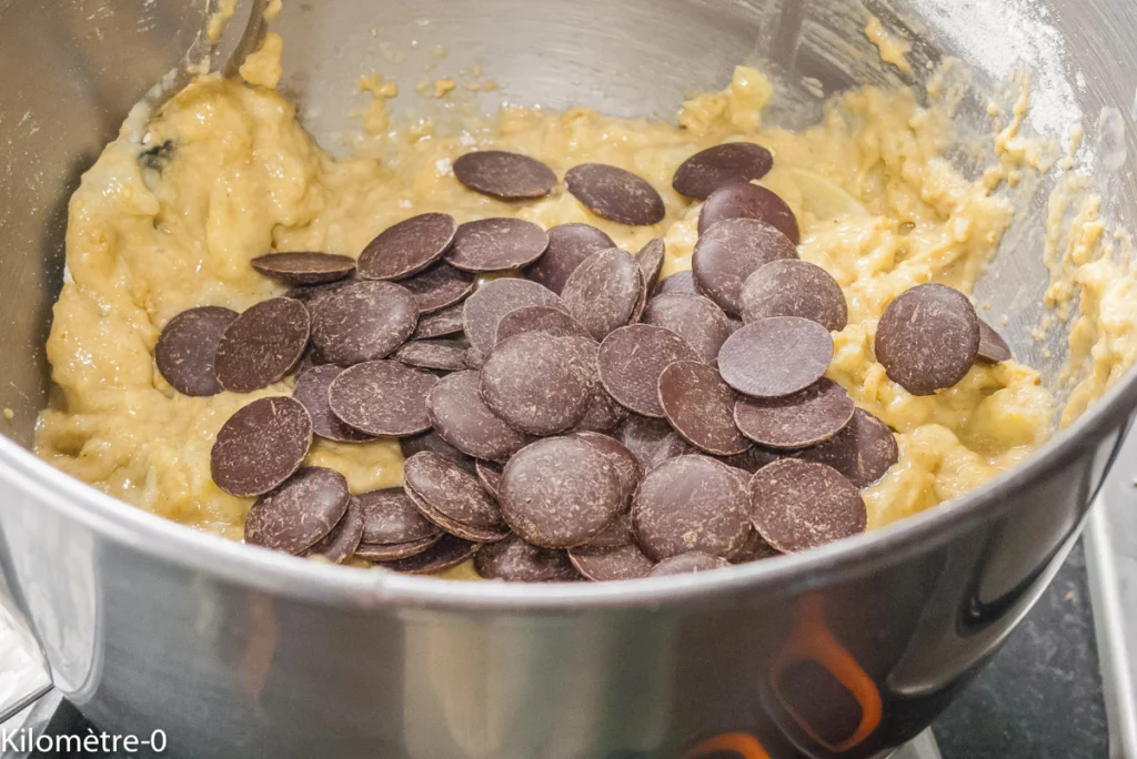 Gâteau du matin à la compote de pommes, aux bananes et aux farines de pois chiches et de petit épeautre - Étape 4