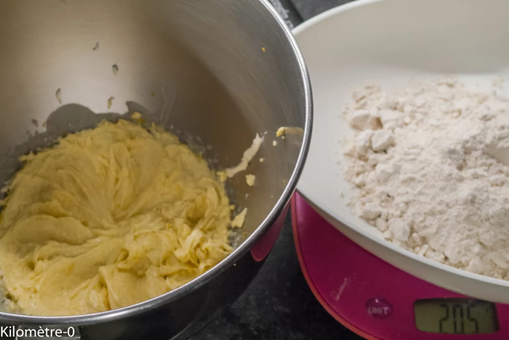 Easter biscuits, petits biscuits de Pâques anglais - Étape 3