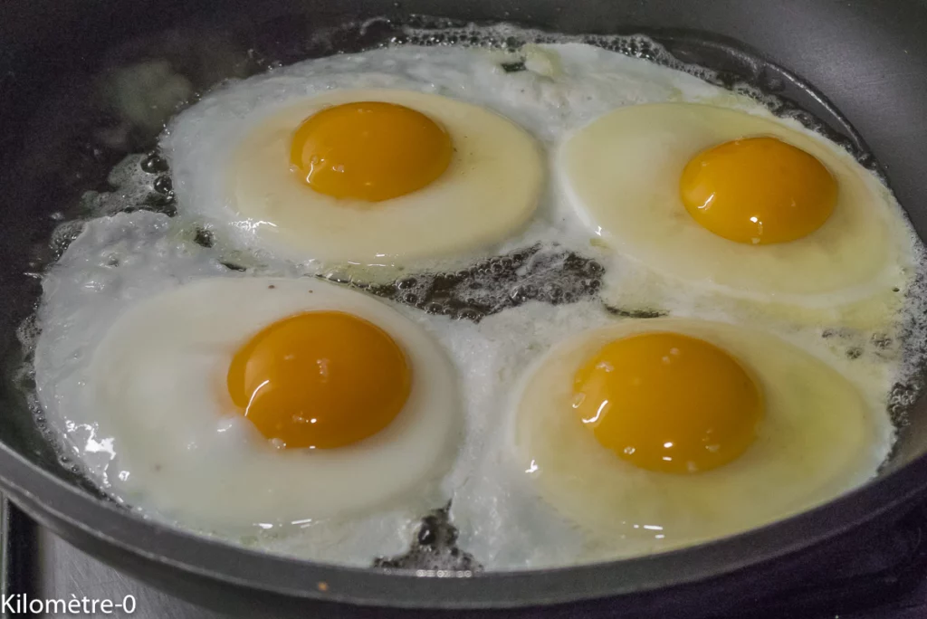 Oeufs sur le plat, épinards aux pommes de terre - Étape 2