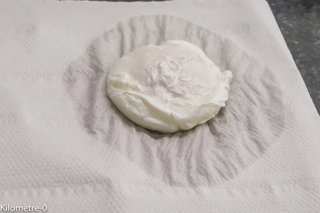 Buns aux œufs pochés et à la truite fumée - Étape 2