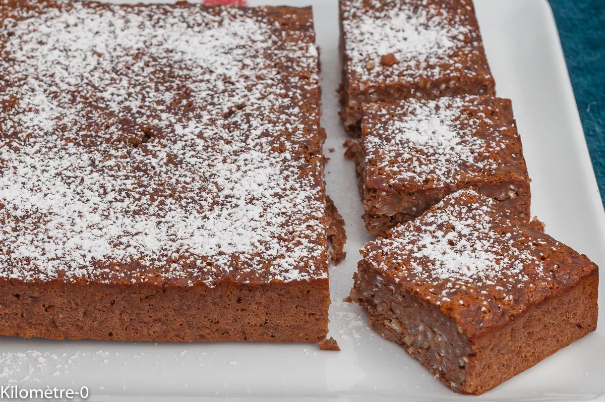 Photo de recette de dessert, économique, pas cher, gâteau de riz, chocolat, dessert italien, Italie, facile, amandes, laitage, Kilomètre-0, blog de cuisine réalisée à partir de produits de saison et issus de circuits courts