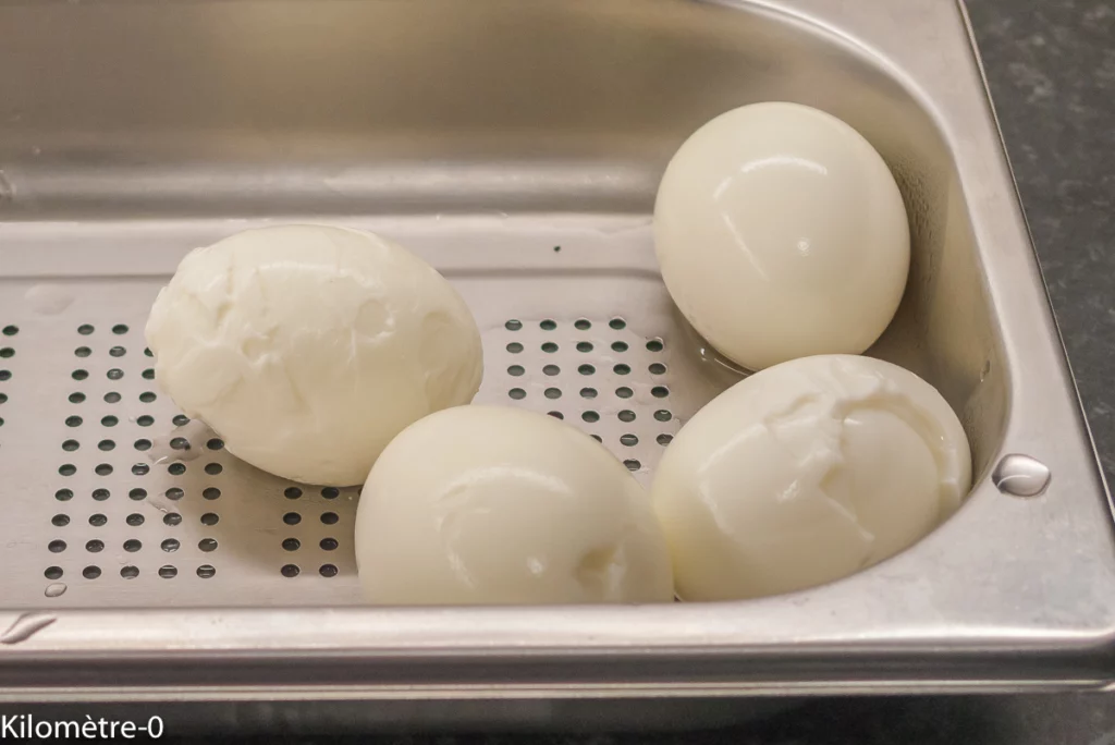 Cake aux œufs, orties et emmental - Étape 1