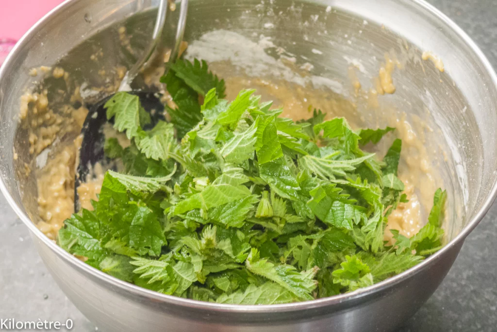 Cake aux œufs, orties et emmental - Étape 4