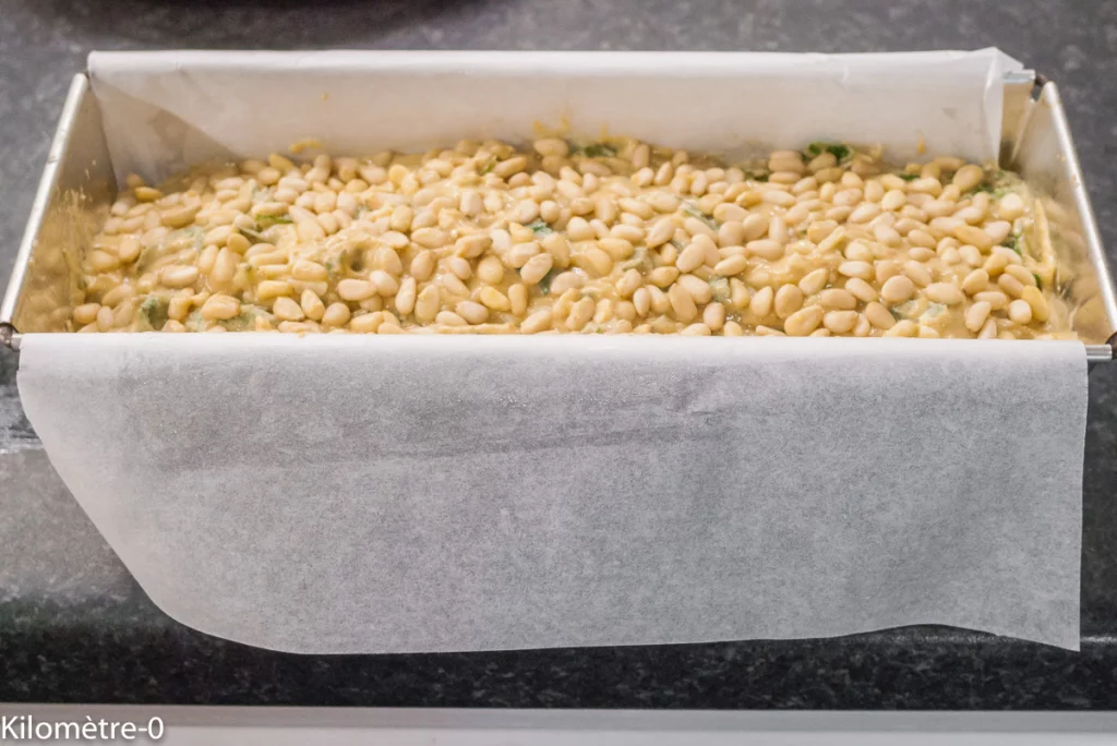 Cake aux œufs, orties et emmental - Étape 7