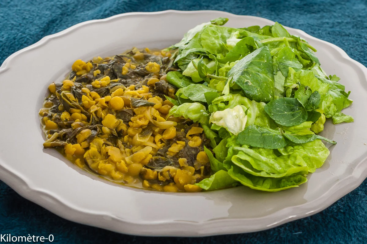 Photo de recette, végétarienne, végé, dahl , pois cassés, épinards, gingembre, épices, lait de coco, facile, mijoté, Kilomètre-0, blog de cuisine réalisée à partir de produits de saison et issus de circuits courts
