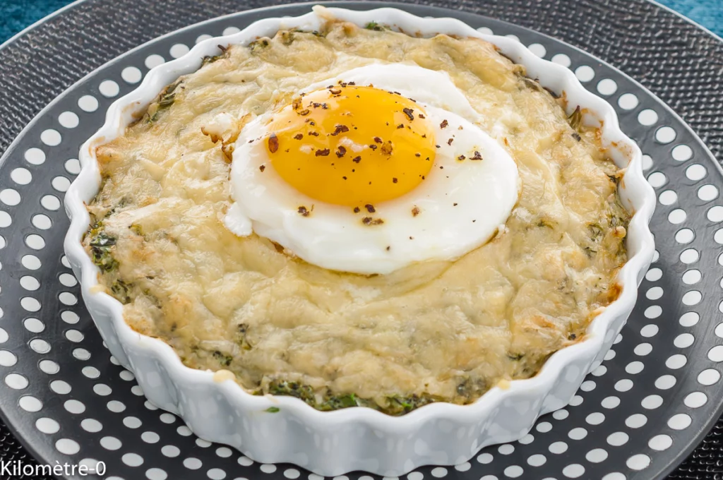 Flans de brocolis aux herbes, oeufs sur le plat - Étape 4