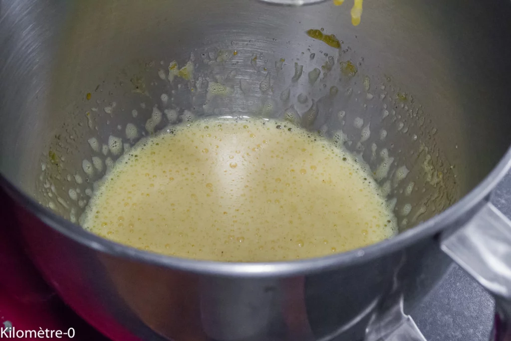 Gâteau du matin à la farine d&rsquo;amande et à la vanille - Étape 1