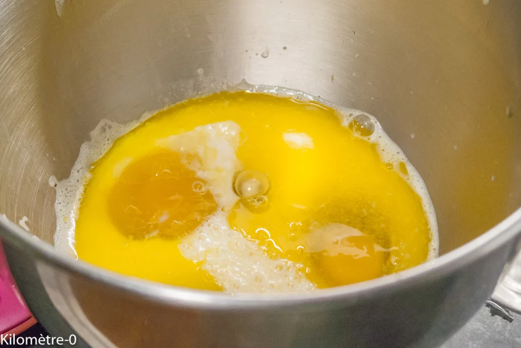 Gâteau du matin au petit épeautre, framboises et chocolat - Étape 1
