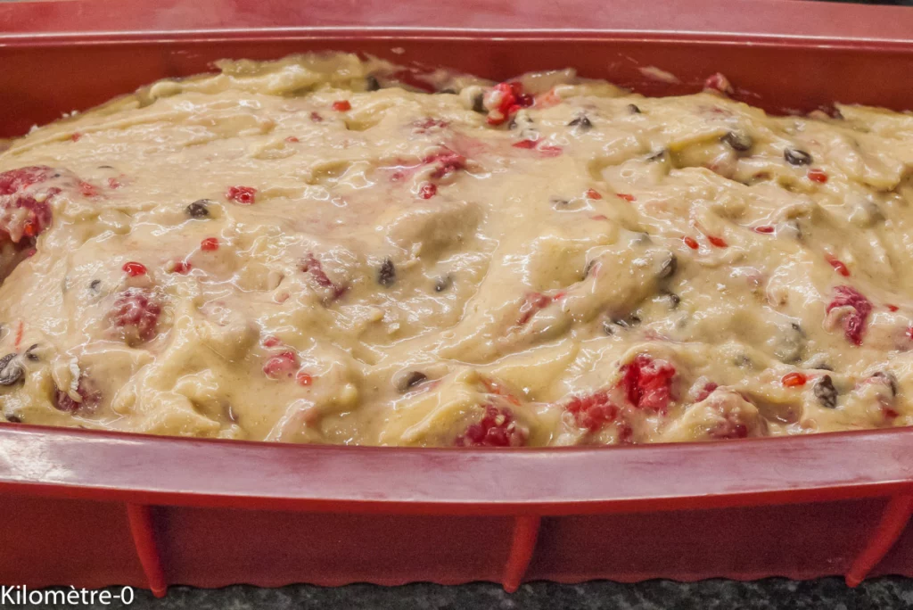 Gâteau du matin au petit épeautre, framboises et chocolat - Étape 4