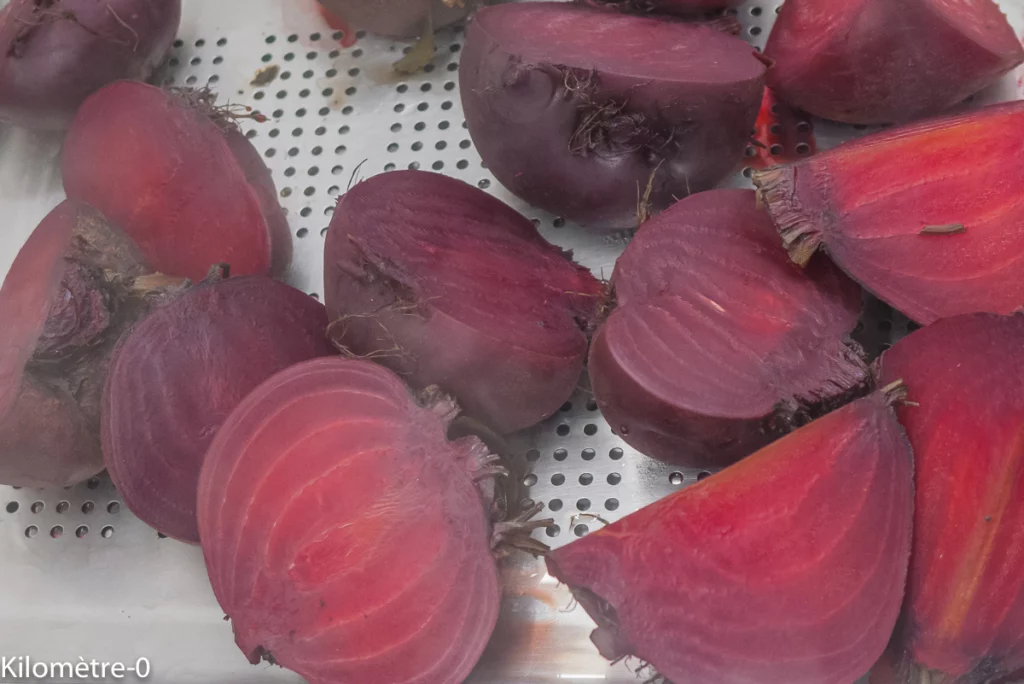 Salade de pois chiches, sarrasin, betterave et petits pois - Étape 1