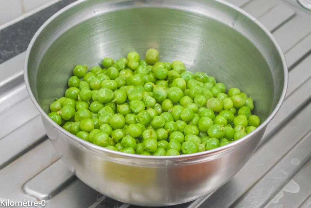 Salade de kasha aux petits pois, courgettes, lupins et radis - Étape 1