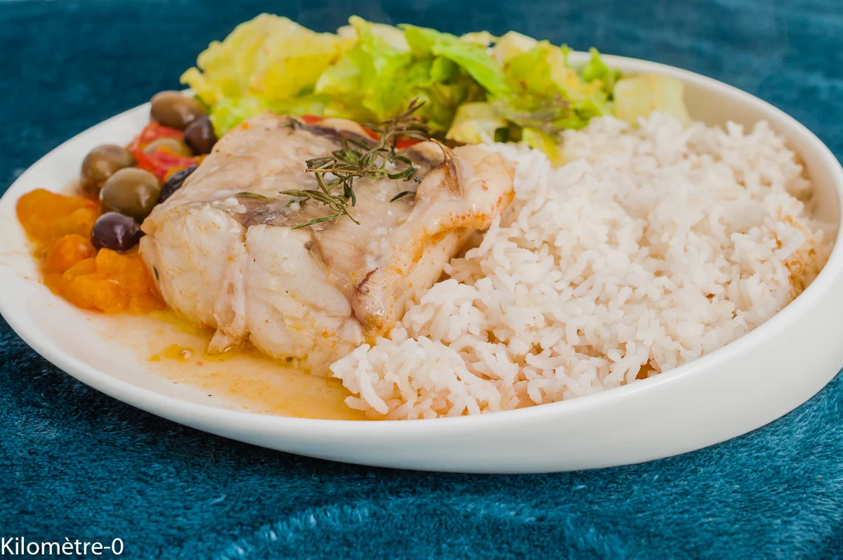 Photo de recette de lotte, poisson, tomates anciennes, olives, facile, poisson au four, léger, Kilomètre-0, blog de cuisine réalisée à partir de produits de saison et issus de circuits courts