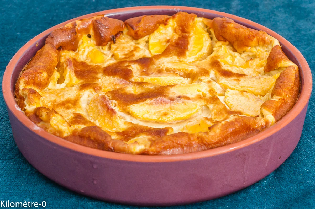 Photo de recette de dessert, clafoutis, nectarines, brugnons, fruits, été, facile, laitage, gâteaiu, Kilomètre-0, blog de cuisine réalisée à partir de produits de saison et issus de circuits courts