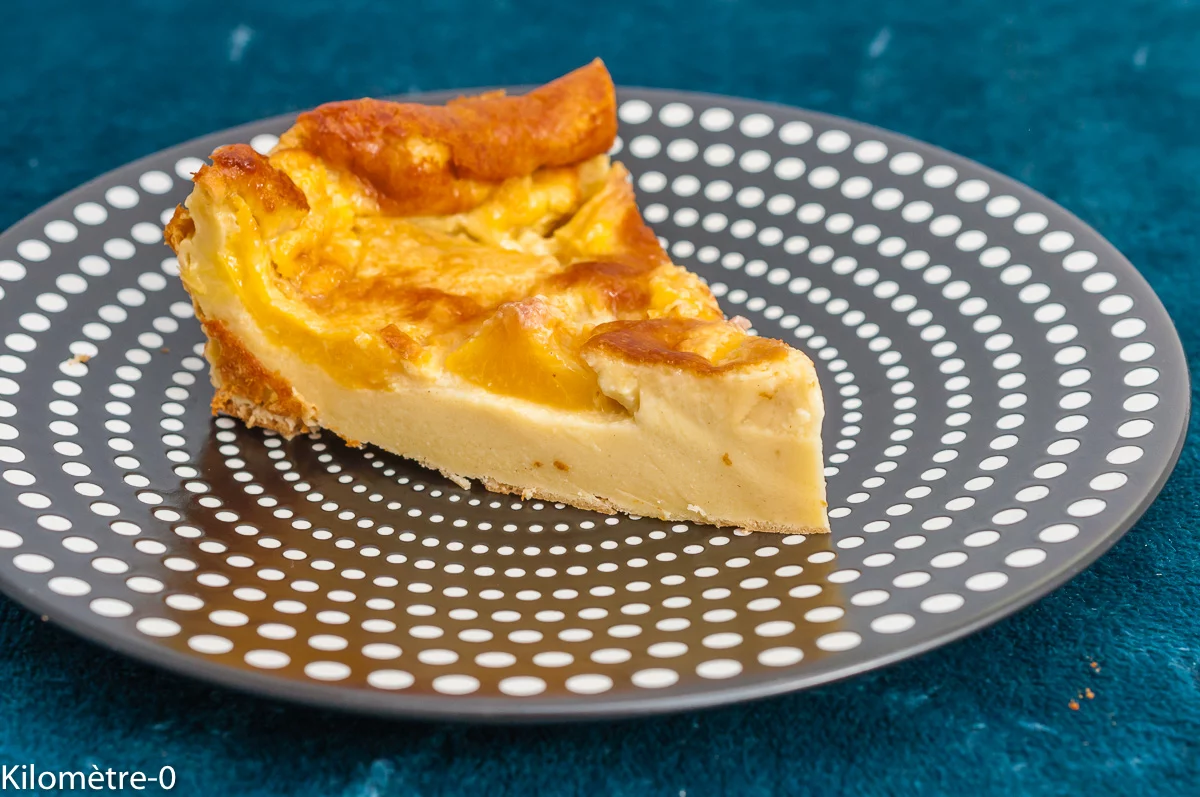 Photo de recette de dessert, clafoutis, nectarines, brugnons, fruits, été, facile, laitage, gâteaiu, Kilomètre-0, blog de cuisine réalisée à partir de produits de saison et issus de circuits courts