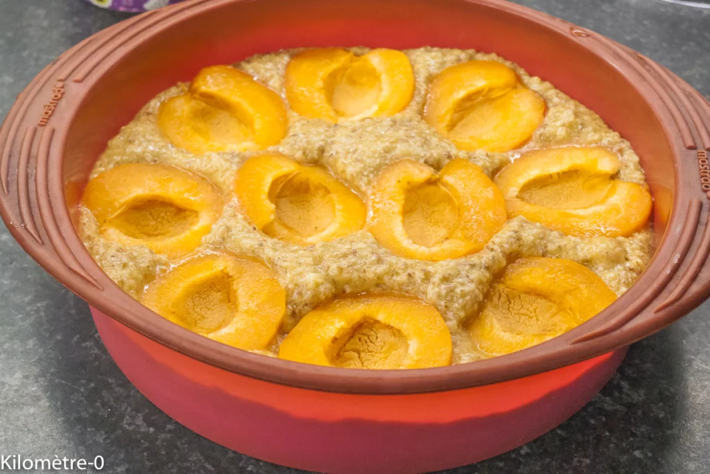 Gâteau fondant aux abricots, amandes et amaretto - Étape 6