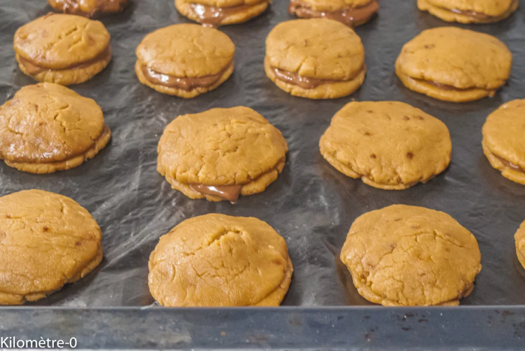 Cookies fourrés à la pâte au chocolat et noisettes - Étape 7
