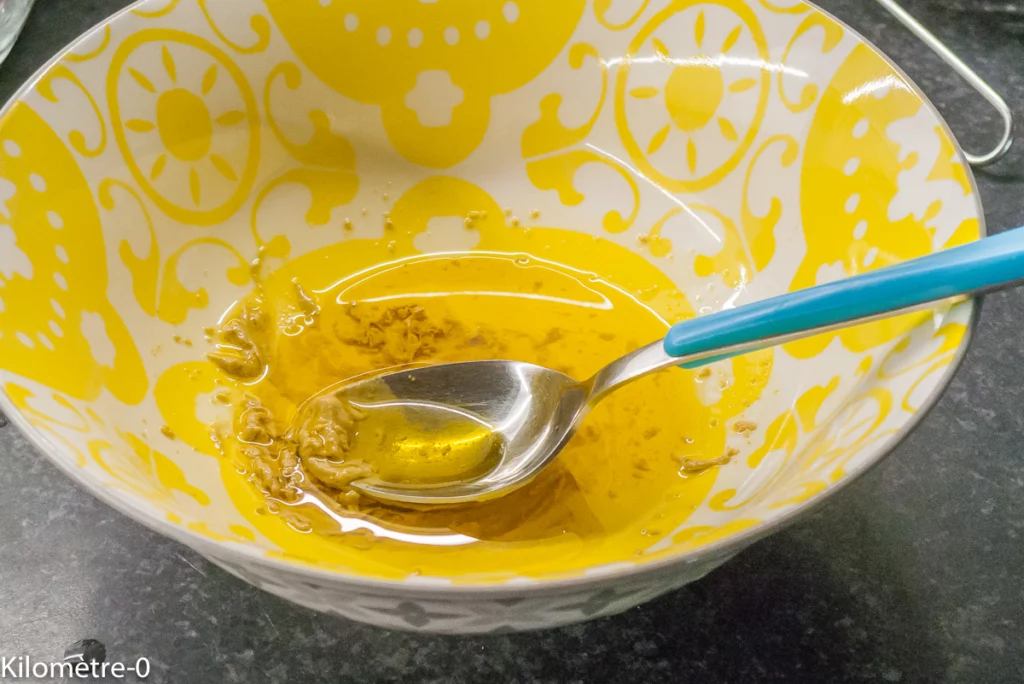 Salade de tomates anciennes aux sardines ou aux maquereaux - Étape 2