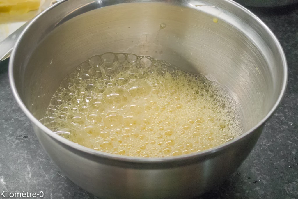 Gâteau fondant aux pêches - Étape 2