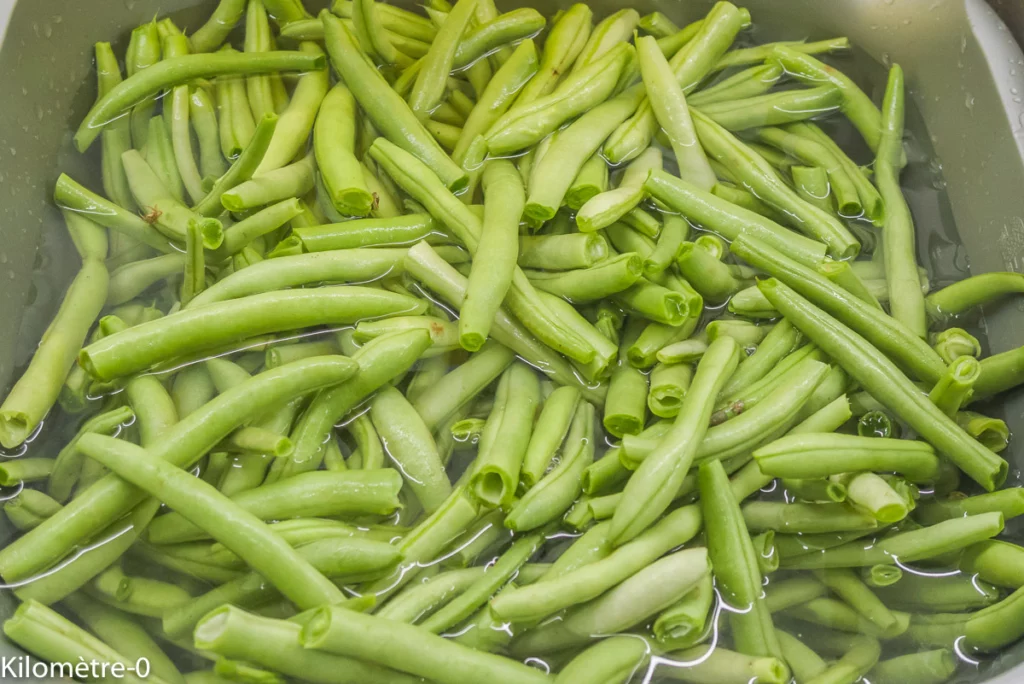 Salade de haricots verts aux betteraves et olives - Étape 1