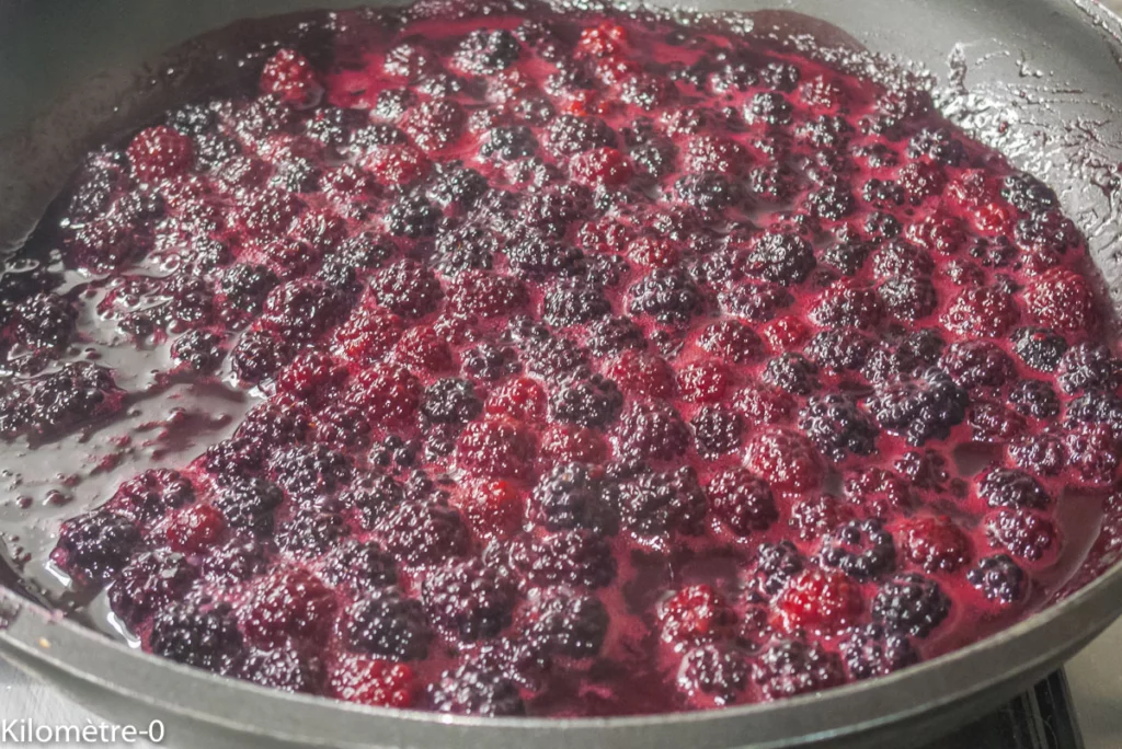 Gâteau du matin aux mûres et au chocolat - Étape 3