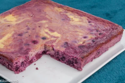 Photo de recette de dessert , fromager, ffondant, yaourts,  mûres, été, facile, rapide, pas cher, bio, Kilomètre-0, blog de cuisine réalisée à partir de produits de saison et issus de circuits courts