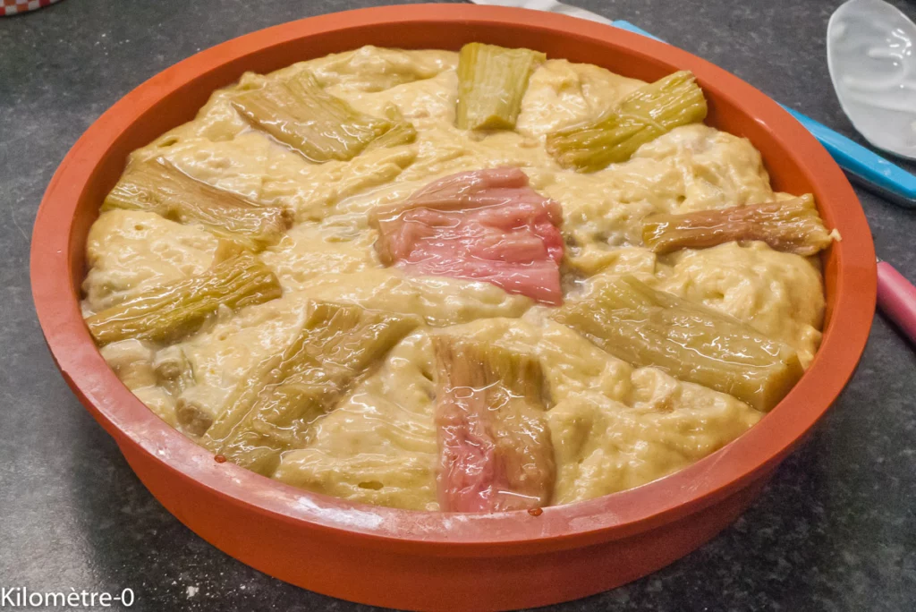 Gâteau moelleux à la rhubarbe - Étape 8