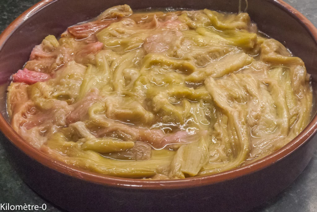 Gâteau rhubarbe litchi version tatin - Étape 4