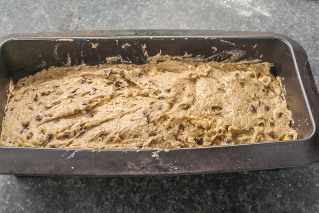 Gâteau du matin à la farine de sarrasin, aux noix et pépites de chocolat - Étape 4