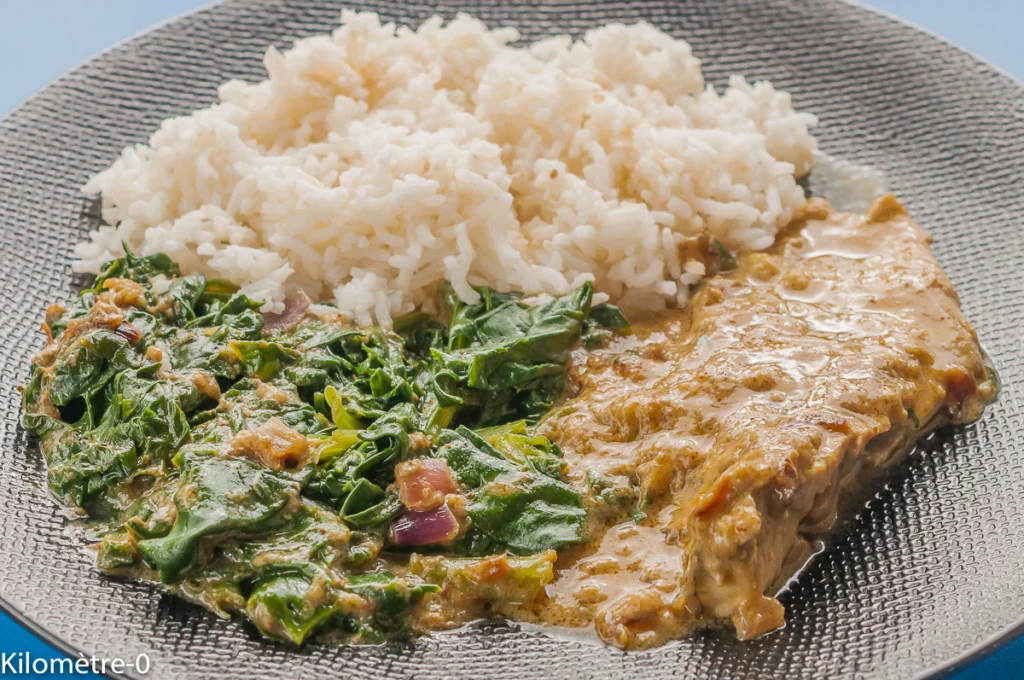 Mulet à la sauce curry-coco, épinards et riz - Étape 9