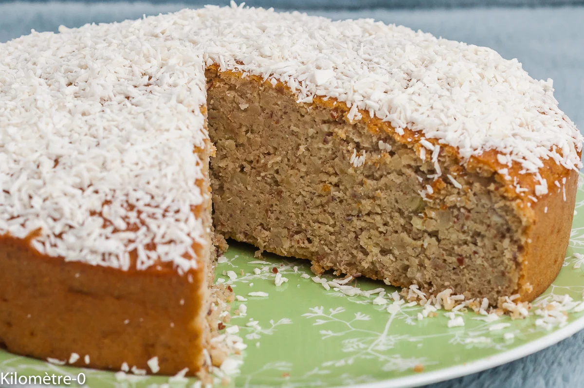 Photo de recette de gâteau, dessert, fondant, châtaignes, châtaignes fraiches, noix de coco, amandes, facile, oeufs, protéiné, bio, Kilomètre-0, blog de cuisine réalisée à partir de produits de saison et issus de circuits courts