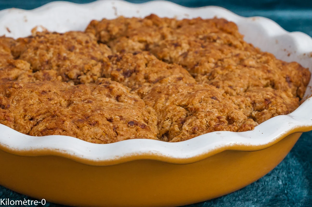 Photo de recette de gâteau, dessert, cobbler, pommes, bananes, fruits, facile, rapide, automne, hiver, printemps, bio, Kilomètre-0, blog de cuisine réalisée à partir de produits de saison et issus de circuits courts