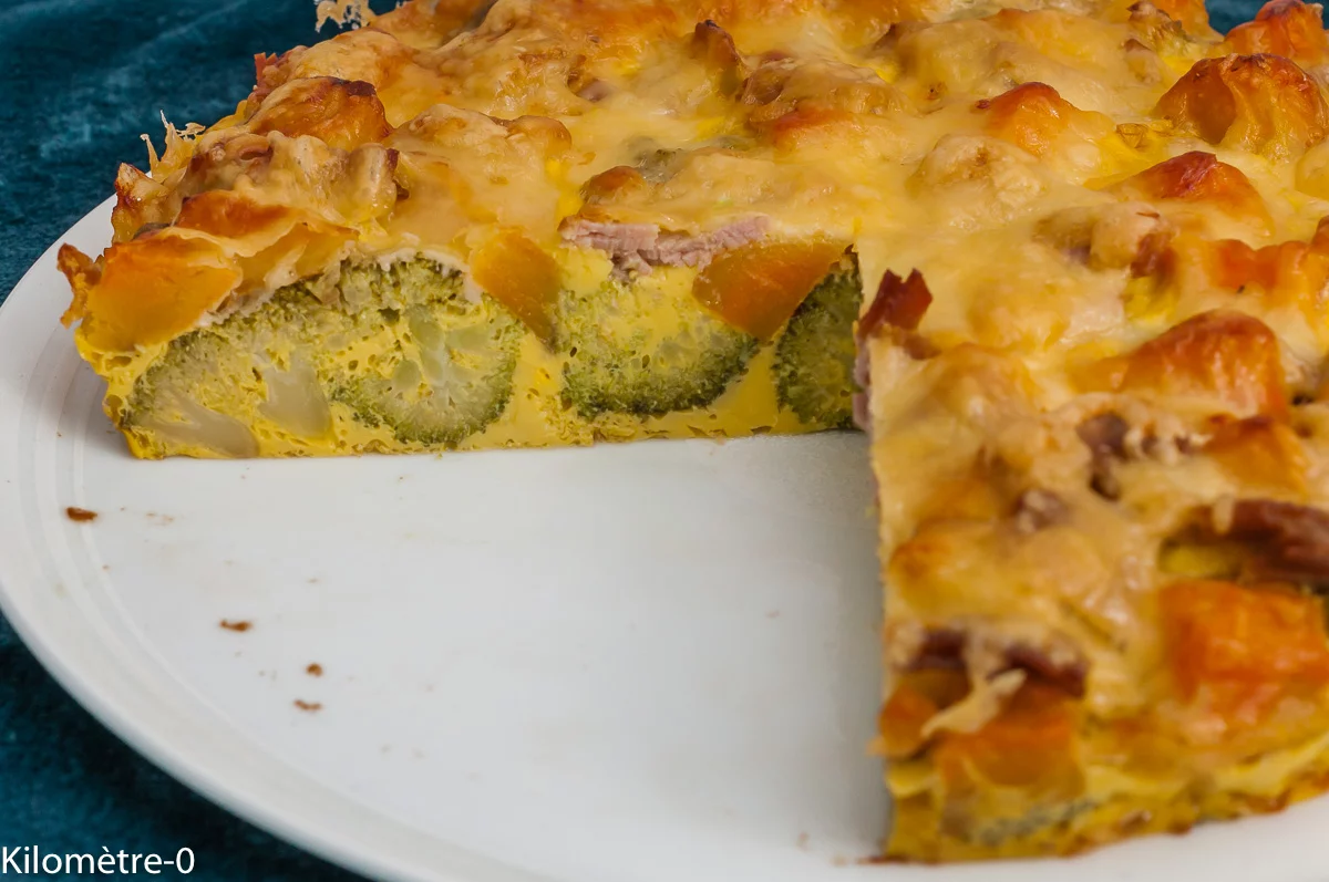 Photo de recette de clafoutis, salé, légumes, automne, hiver, brocolis, patates douces, facile, rapide, quiche sans pâte, Kilomètre-0, blog de cuisine réalisée à partir de produits de saison et issus de circuits courts