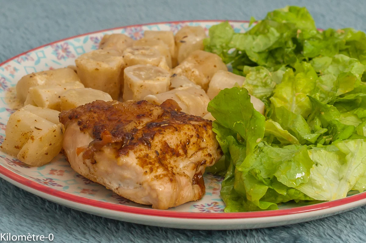 Photo de recette de poulet, volaille, épices, salsifis, scorsonères, crème, automne, hiver, facile, healthy, bio Kilomètre-0, blog de cuisine réalisée à partir de produits de saison et issus de circuits courts