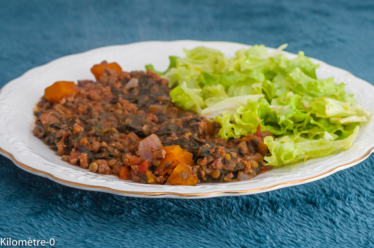 Photo de recette de mijoté, végétarien, végé, plat unique, lentilles, légumineuses, épinards , légumes, automne, hiver, patates douces, facile, économique, bio,Kilomètre-0, blog de cuisine réalisée à partir de produits de saison et issus de circuits courts