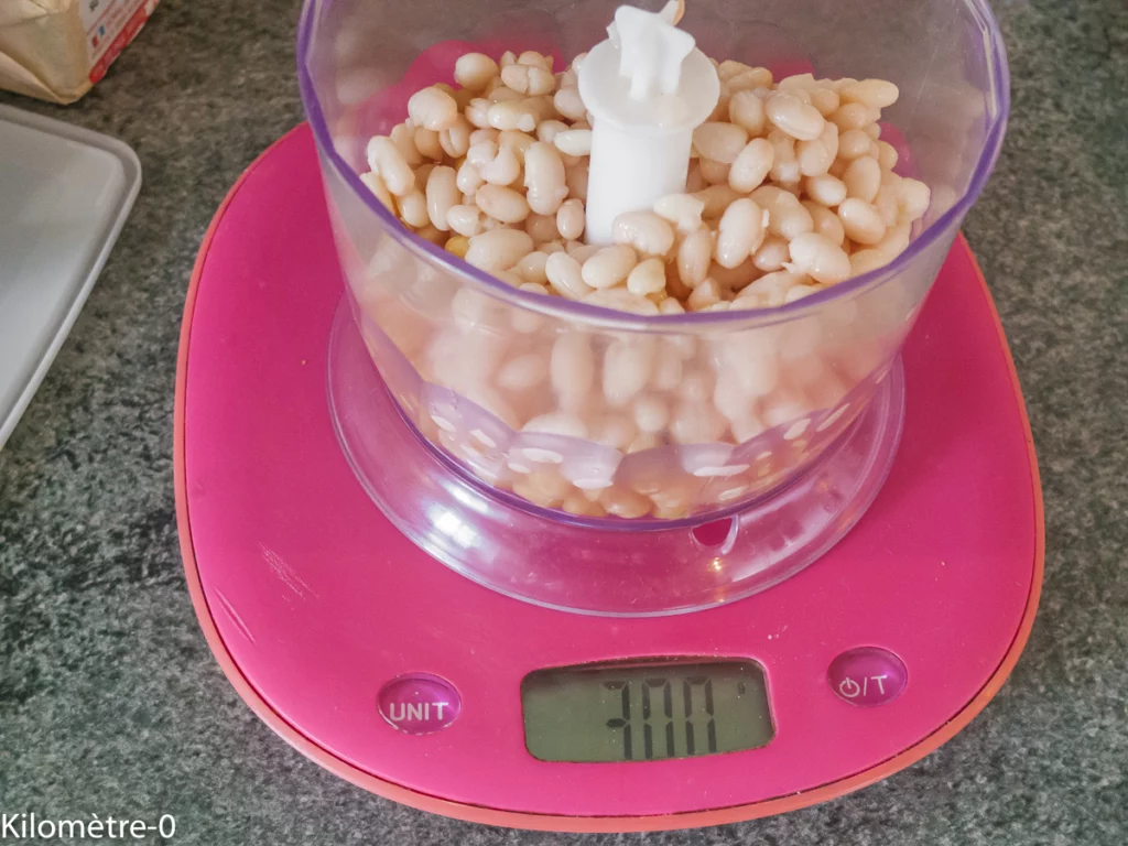 Boulettes de pois chiches et haricots blancs à la polenta et au fromage - Étape 1