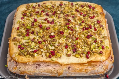 Photo de recette de cheesecake, facile, yaourt grec, dessert fromager,  gâteau, dessert, griottes, cerises, fruits rouges,  pistaches, gourmand, Kilomètre-0, blog de cuisine réalisée à partir de produits de saison et issus de circuits courts