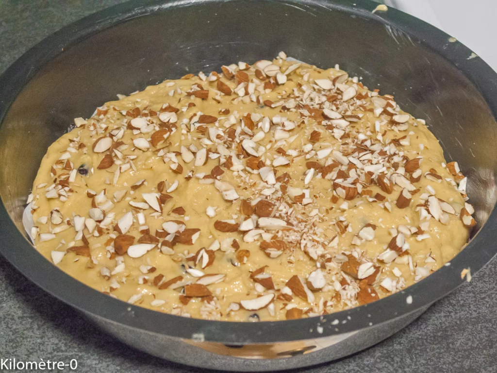 Gâteau du matin à la farine d&rsquo;amandes et de petit épeautre et aux myrtilles séchées - Étape 7