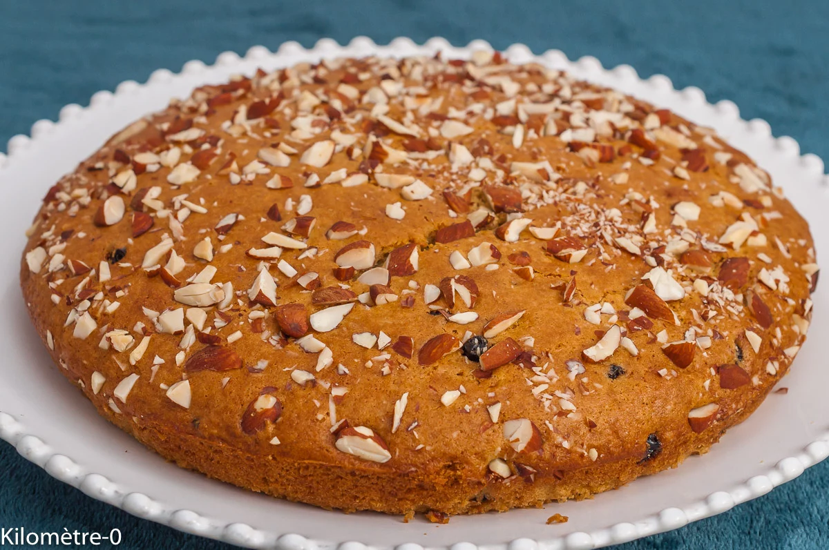 Photo de recette de gâteau du matin, farine d'amandes, petit épeautre, myrtilles séchées,cake, protéines, protéiné, bio, healthy, végétarien, gâteau, goûter, petit déjeuner, Kilomètre-0, blog de cuisine réalisée à partir de produits de saison et issus de circuits courts