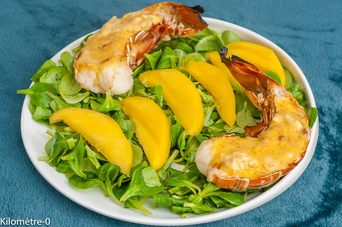 Photo de recette de crustacés, Noël, nouvel an, fêtes, langouste, langouste grillée, beurre blanc, beurre de mangue, mangue, fruits, fruits exotiques, léger, healthy, original, festif, Kilomètre-0, blog de cuisine réalisée à partir de produits de saison et issus de circuits courts