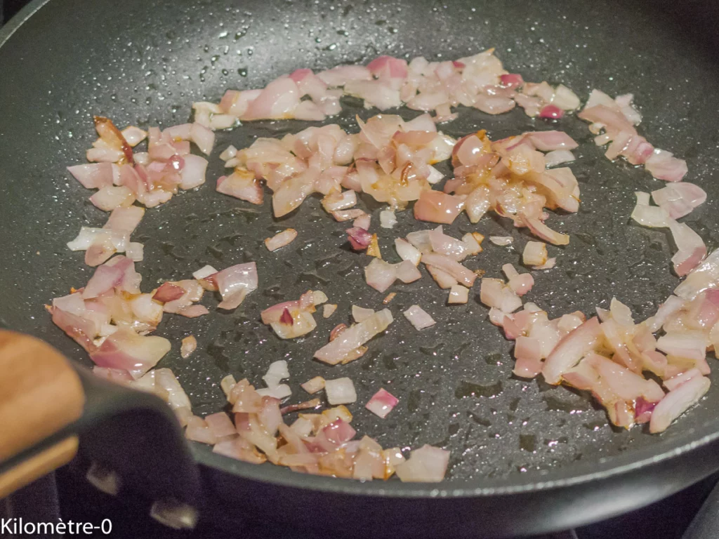 Chakchouka aux crevettes et aux œufs - Étape 1