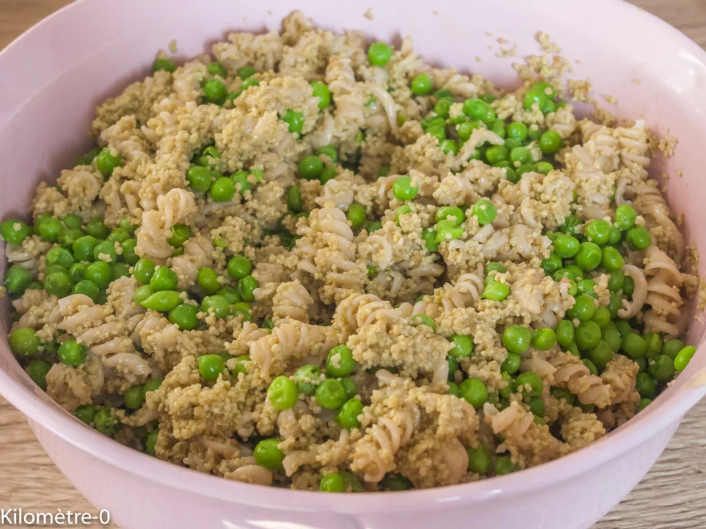 Taboulé aux pois cassés, aux pâtes, petits pois, crevettes et pétoncles - Étape 3