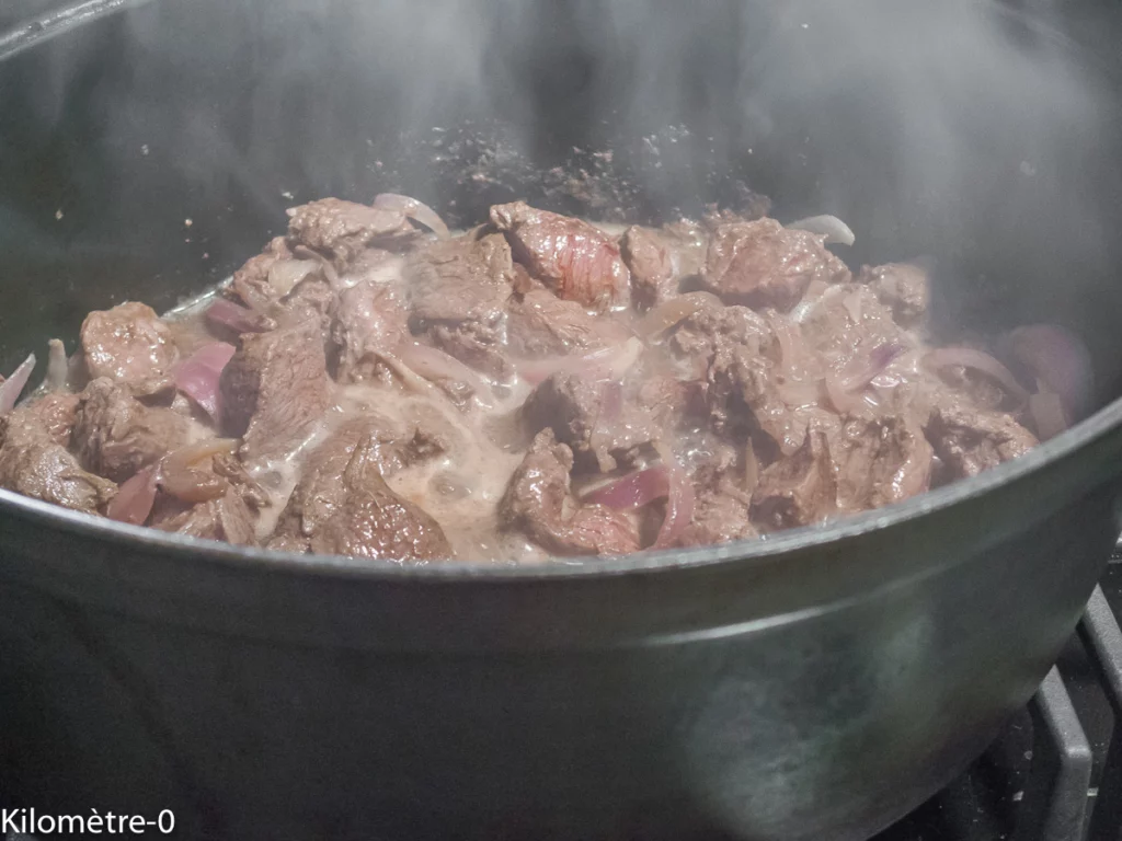 Civet de biche à la bière et aux carottes - Étape 2