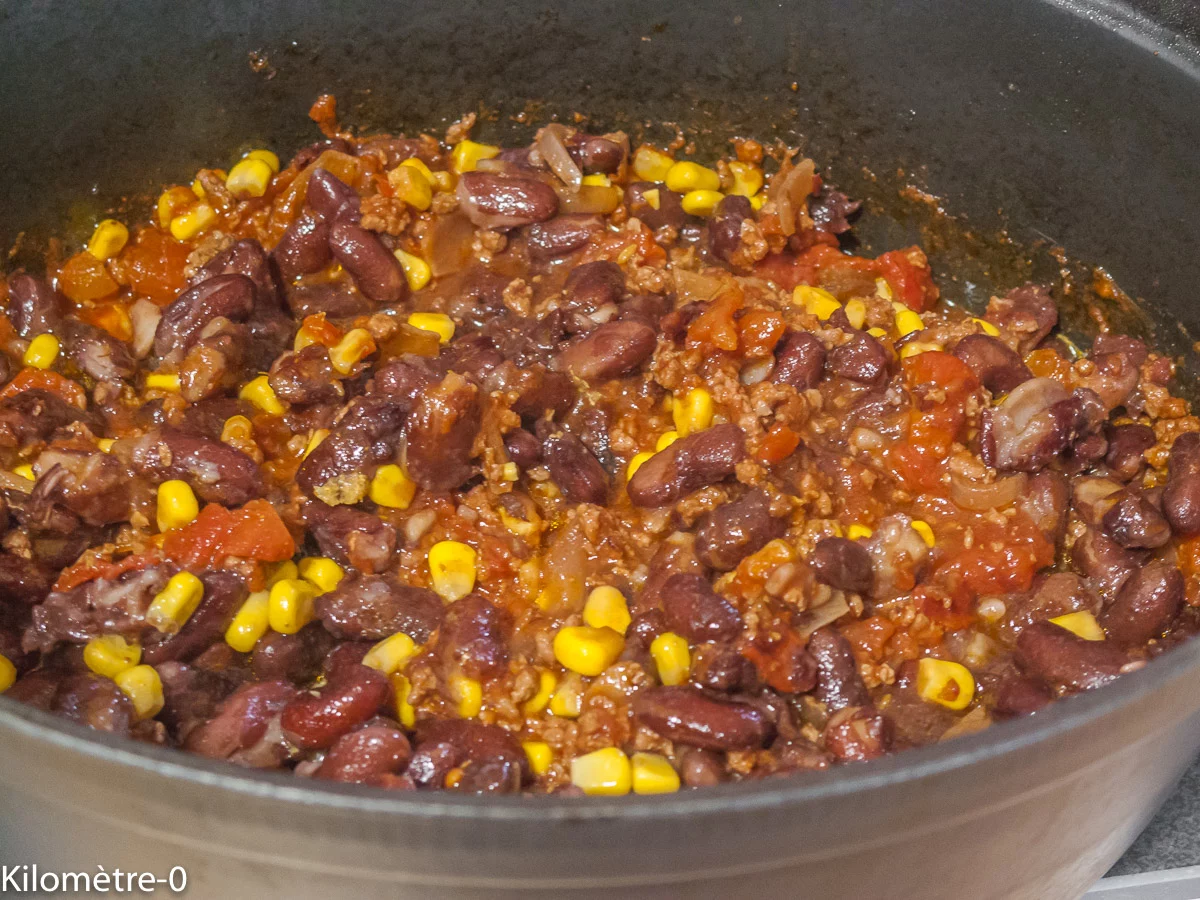 Photo de rerecette de cuisine, chili con carne, cuisine mexicaine, recette du Mexique, recette texane, cuisine américaine, centre américaine, haricots rouges, boeuf, viande hâchée, mijotée, ragout,cette de Kilomètre-0, blog de cuisine réalisée à partir de produits de saison et issus de circuits courts