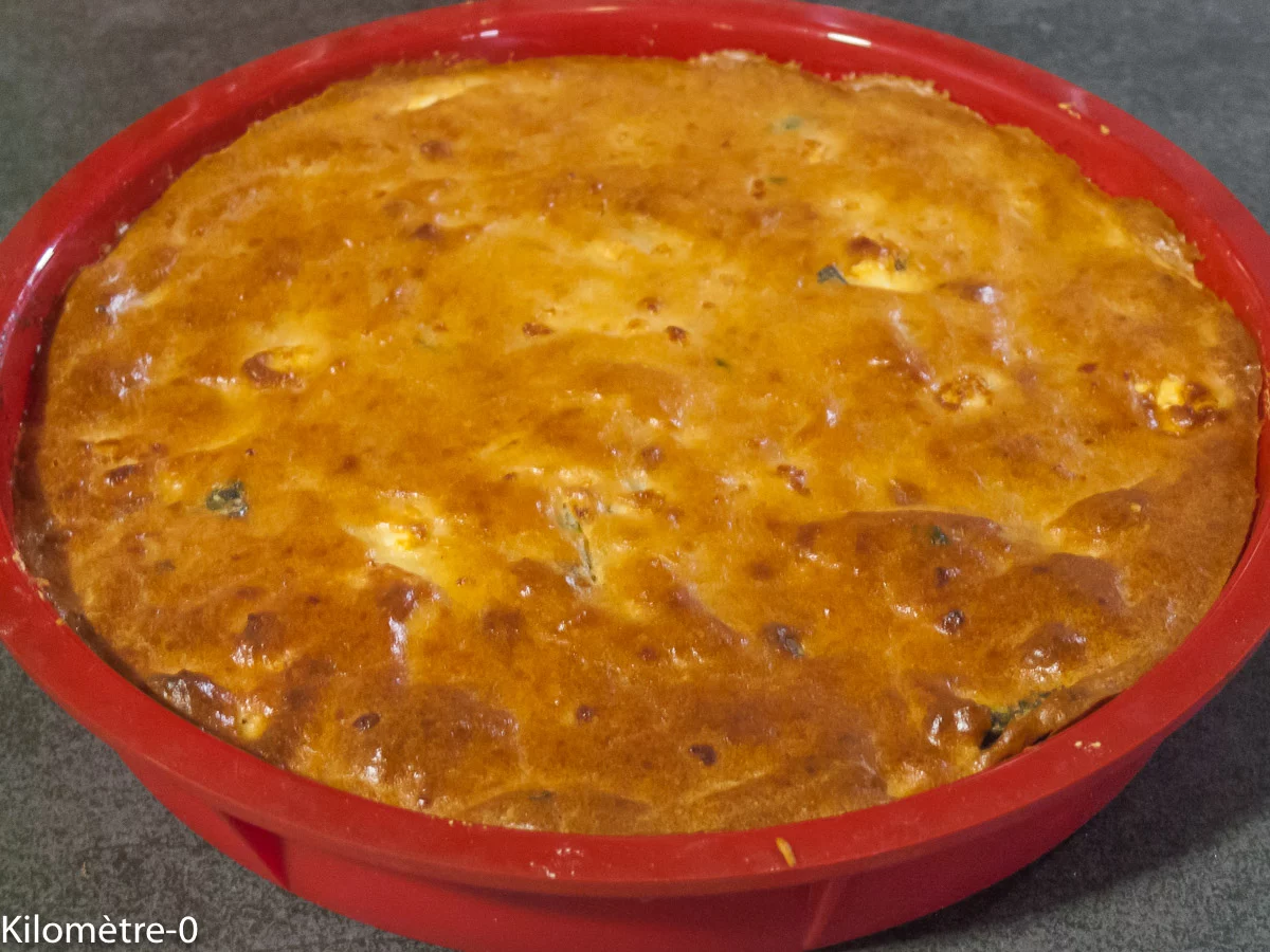 Photo de recette de Spanakopita, gâteau salé, végétarien, végé, épinards, feta, facile, pique nique, buffet, healthy, paysanne,Kilomètre-0, blog de cuisine réalisée à partir de produits de saison et issus de circuits courts