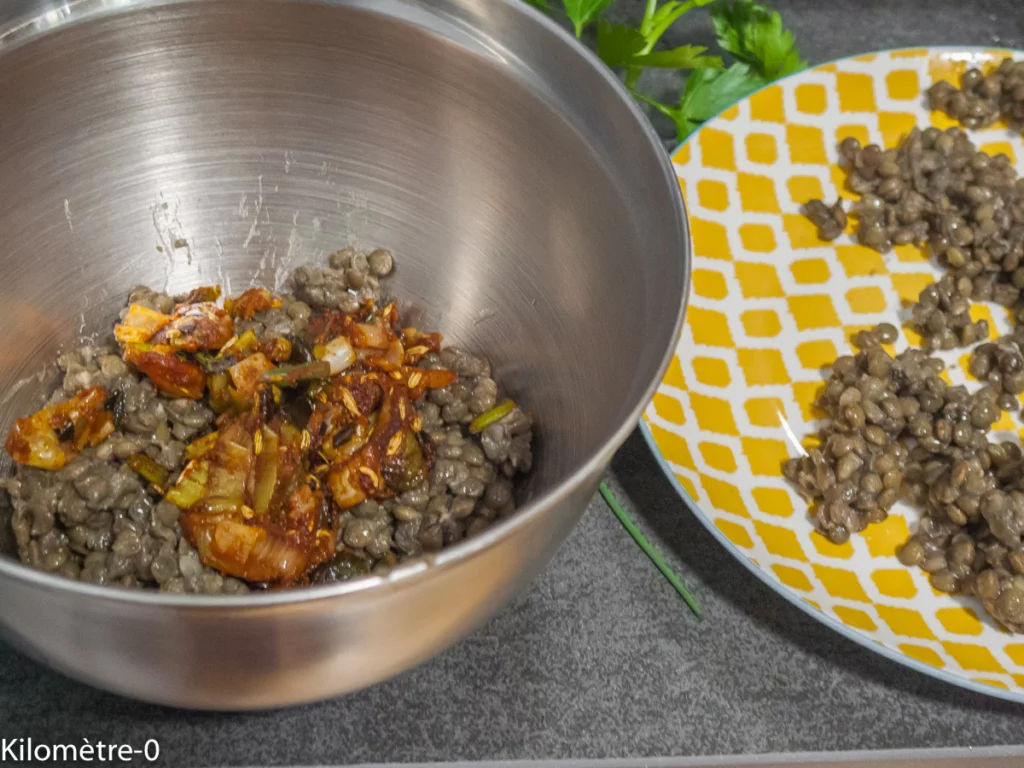 Pitas farcies aux lentilles façon arayes aux cerneaux de noix, épices, feta … - Étape 8
