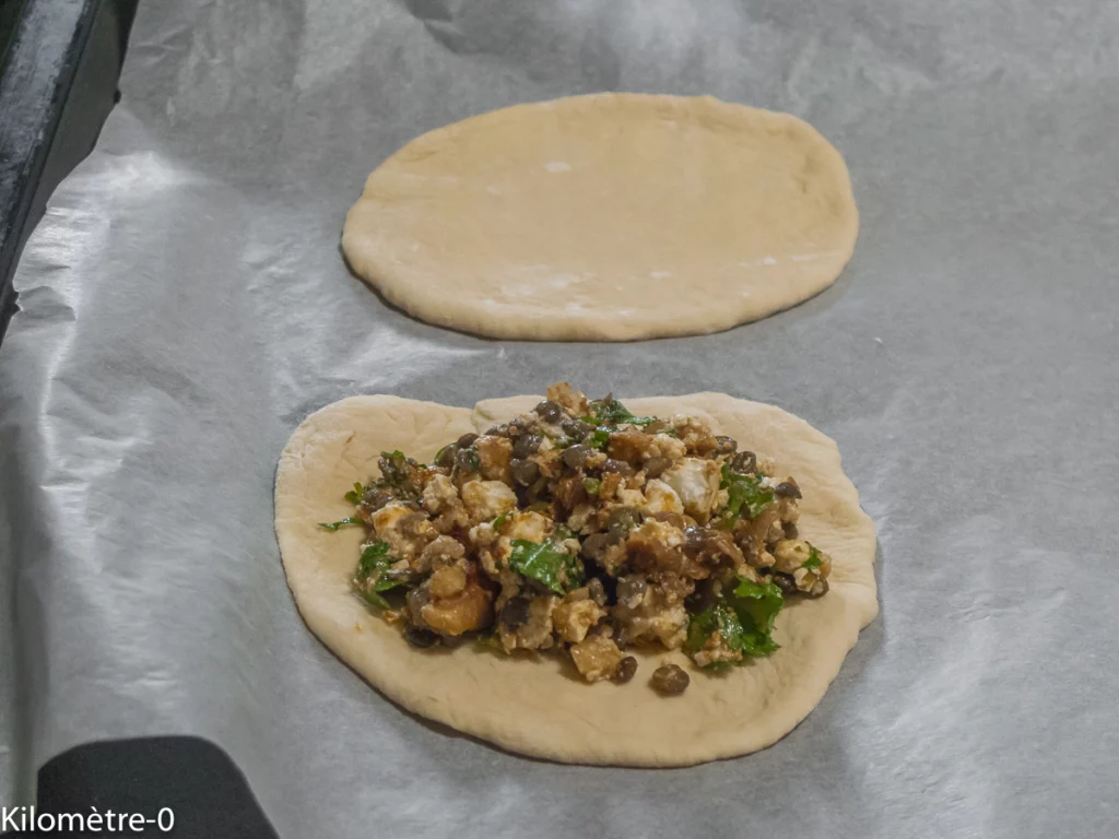 Pitas farcies aux lentilles façon arayes aux cerneaux de noix, épices, feta … - Étape 13