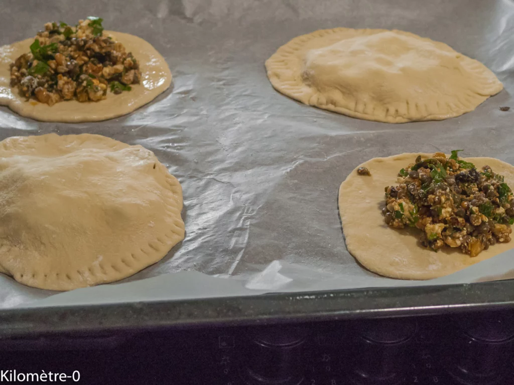 Pitas farcies aux lentilles façon arayes aux cerneaux de noix, épices, feta … - Étape 14